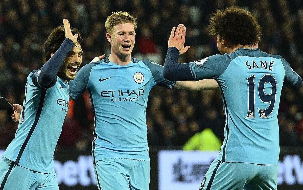 吉鲁专访：圣诞节是美妙的盛会；希望世界上不再有暴力（专访吉鲁：圣诞是美好的庆典，愿世间不再有暴力）