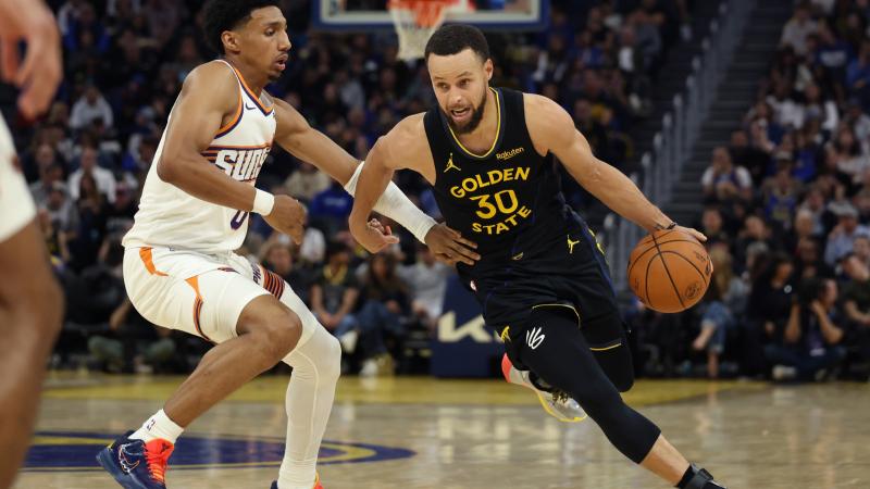 八村塁：看到浓眉身穿蓝色球衣而不是黄色，我还是会感觉奇怪（八村塁：浓眉穿蓝衣而非黄衣时，我依然觉得不习惯）