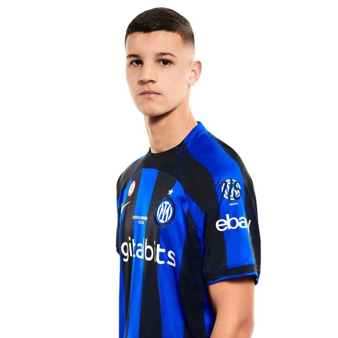 博主透露：戴琳被曝欠球迷钱不还，该球迷目前已病重陷入昏迷（据博主称，戴琳被指拖欠球迷欠款未归还，该球迷已病重昏迷）