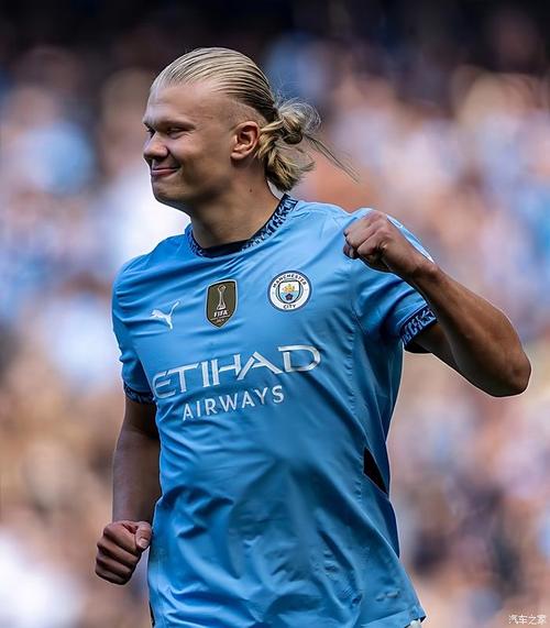 安永佳：赛季结束心情开心，希望明年表现更上一层楼（安永佳：赛季收官喜悦，期待明年更进一步）