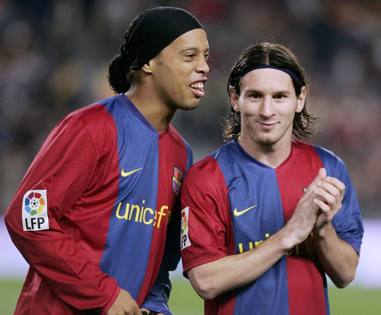 迪马：迪巴拉退烧后参加全队合练，安赫利尼奥也参加了合练（迪马：迪巴拉退烧已回归全队训练，安赫利尼奥亦随队合练）