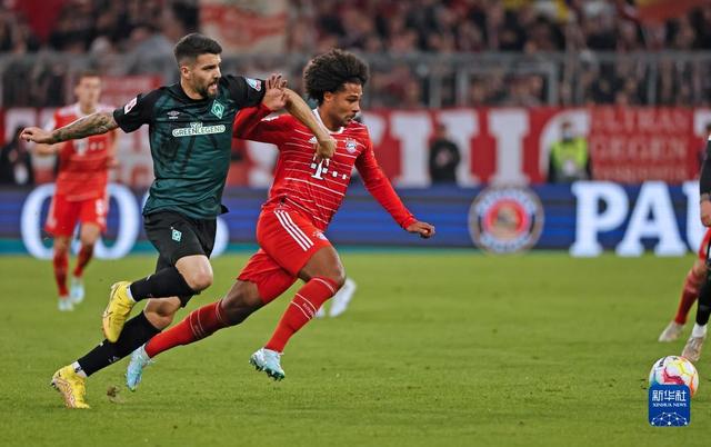 雷迪克：湖人目前首要任务是保护詹姆斯，而不是让他凑场次评奖（雷迪克：湖人当务之急是保护詹姆斯，而非为评奖凑出场次）