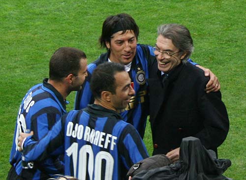 阿斯：利物浦拜仁领跑格伊争夺战，皇马因其高薪高签字费退出（格伊争夺战：利物浦、拜仁领跑，皇马因高薪与签字费退出）